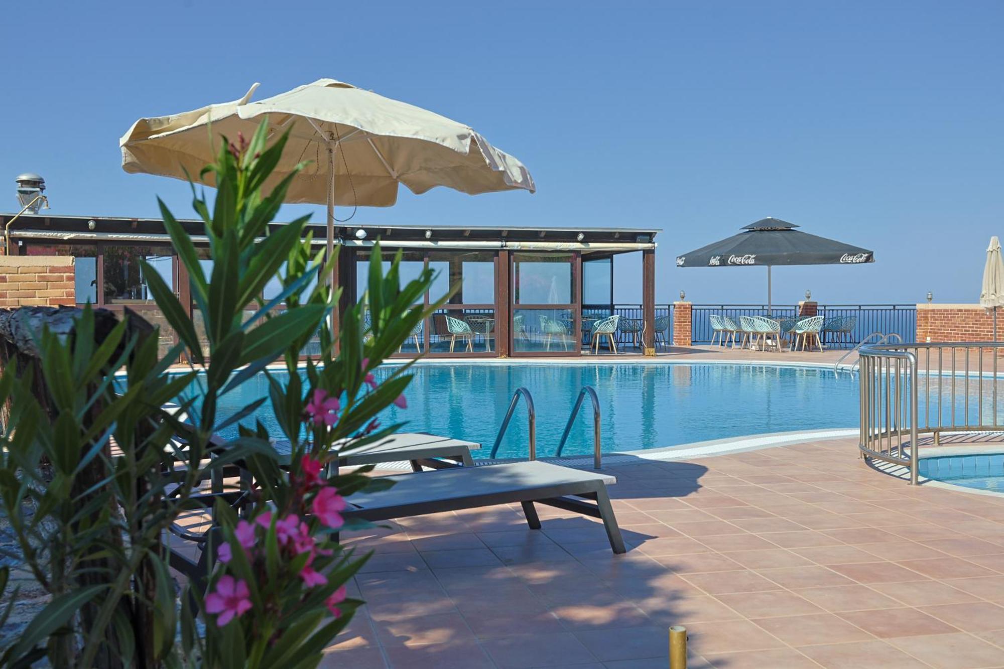 Driades Luxury Apartments Херсонісос Екстер'єр фото